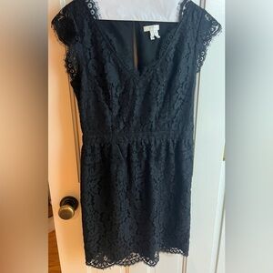 EUC JOIE Black Lace Cap Sleeve Scalloped Hem Dress